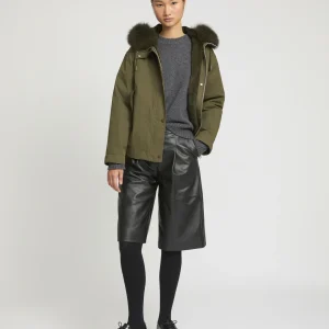 Parka courte en coton imperméable avec fourrure de renard et lapin