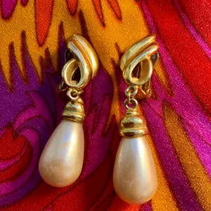 Boucles d’oreilles pendantes perles Vintage 1980/90