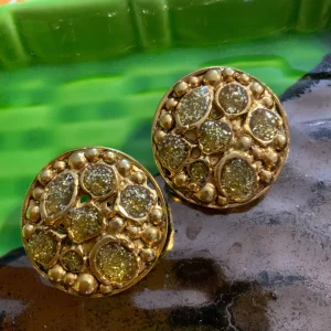 Boucles d’oreilles Métal doré pierres paillettes plastiques Vintage 1980
