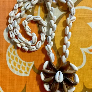 Collier Coquillages Vintage Authentique