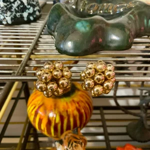 Boucles d’oreilles Grappes métal doré Vintage