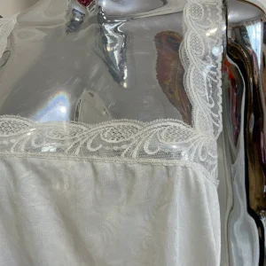 Caraco Top dentelle dessus dessous Deadstock Triumph 1980 Modele Minouche