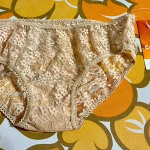 Culotte dentelle fleurs Neuve Deadstock Boléro 1970/80