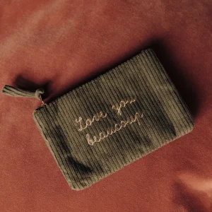 Pochette Love you beaucoup velours kaki