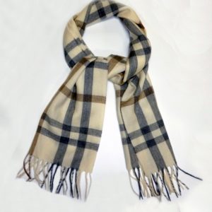 Foulard en Tartan Ecossais